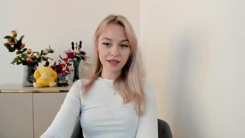 Snapshot of perfectxcindy chatting on 02/18/25, 10:16 Cindy online show from 02/18/25, 10:16