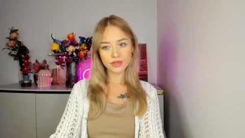 Snapshot of perfectxcindy chatting on 10/22/25, 05:30 Cindy online show from 10/22/25, 05:30