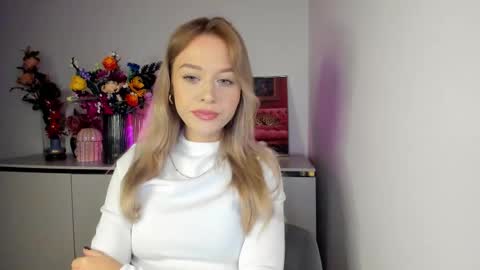 Cindy online show from 10/31/25, 06:25