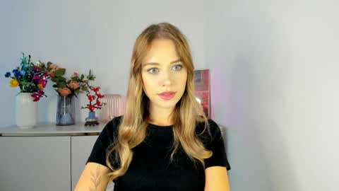 Cindy online show from 05/04/26, 05:25