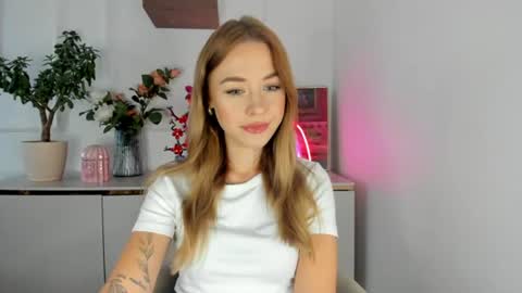 Snapshot of perfectxcindy chatting on 07/15/26, 05:23 Cindy online show from 07/15/26, 05:23