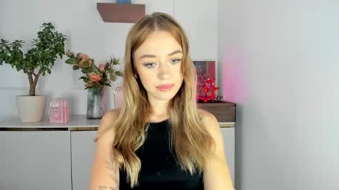 Snapshot of perfectxcindy chatting on 07/31/26, 05:29 Cindy online show from 07/31/26, 05:29