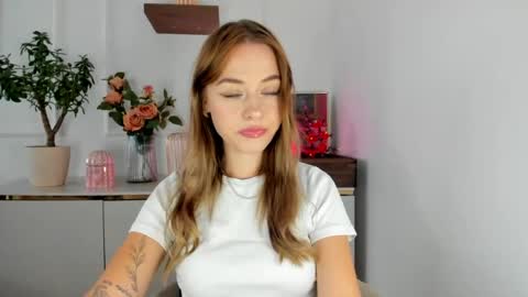 Snapshot of perfectxcindy chatting on 08/05/26, 05:32 Cindy online show from 08/05/26, 05:32