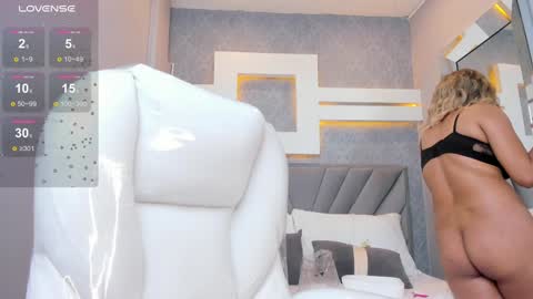 PERLA  online show from 12/12/24, 02:26