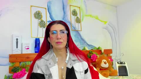 Perla Franco online show from 11/24/25, 07:30