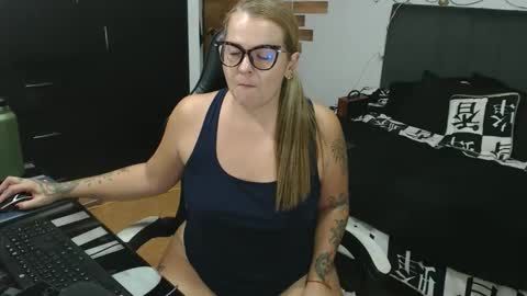goloza online show from 05/12/26, 02:52