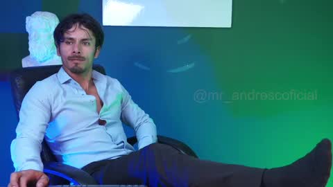 andres    online show from 12/12/24, 12:05