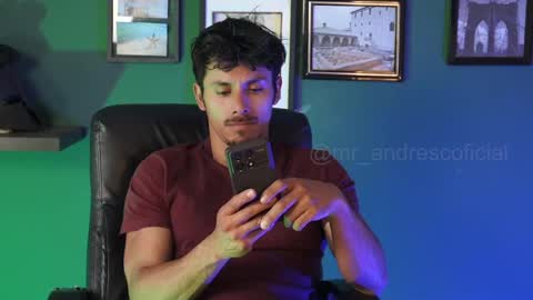 andres    online show from 12/02/25, 04:57