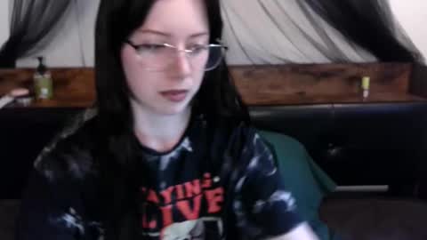 Persephone online show from 11/19/25, 09:20