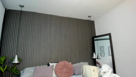 Lizza online show from 04/10/26, 11:04