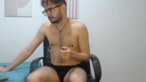 FELIPE online show from 12/21/25, 10:11