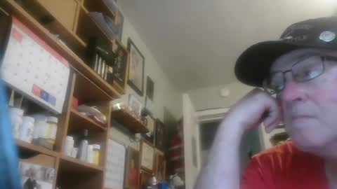 Snapshot of peterinohio57 chatting on 06/22/26, 10:07 peterinohio57 online show from 06/22/26, 10:07