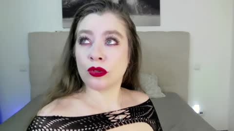 Peters Emily online show from 02/06/25, 03:09