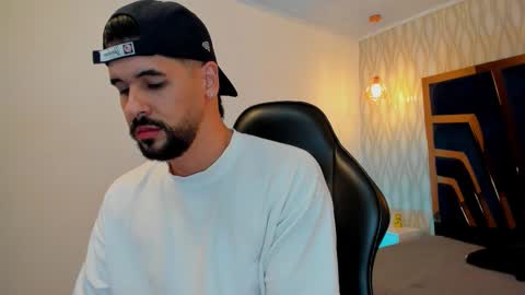 PETES EVANS new account online show from 11/30/25, 01:59