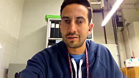 peteypete204 online show from 02/18/25, 06:37