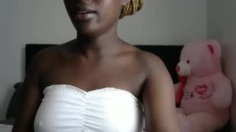 Ashley online show from 11/21/25, 07:51