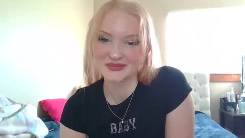 Little cupcake online show from 02/21/25, 07:21