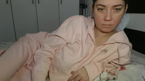 petite_danielle online show from 02/03/26, 08:52
