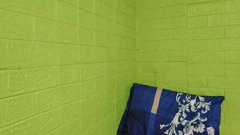 Yuriee online show from 03/04/25, 09:07