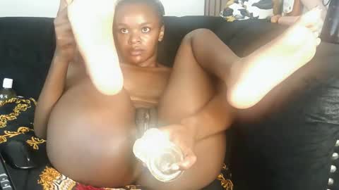 mimi online show from 03/20/26, 12:04