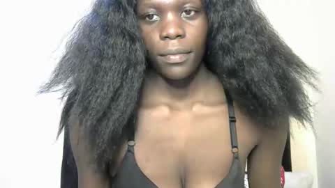 Snapshot of petite_lavi2 chatting on 02/05/25, 05:20 petite_lavi2 online show from 02/05/25, 05:20