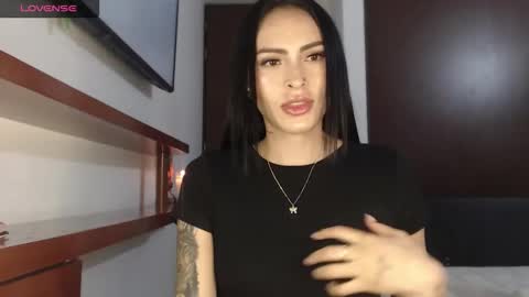 Linda online show from 03/04/26, 03:23