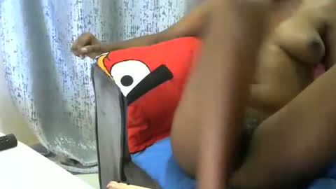 Snapshot of petite_loverr chatting on 02/18/25, 12:49 Petite loverr online show from 02/18/25, 12:49