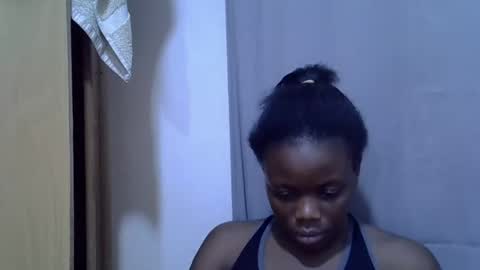 petite_melan online show from 09/21/25, 03:35