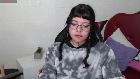 Melody online show from 03/31/26, 02:50