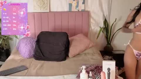 petite_pepper18 online show from 06/17/26, 07:59