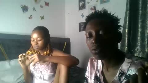 petite_queen69 online show from 06/08/26, 09:15