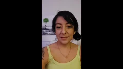 petite treat  online show from 12/16/25, 07:35