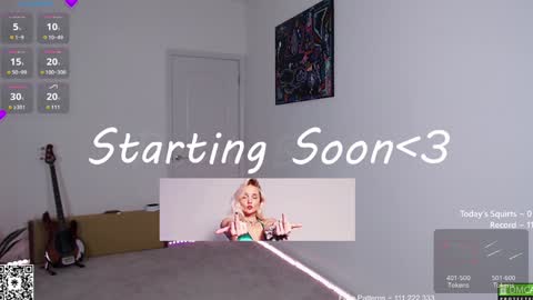 Snapshot of petitebrat chatting on 01/05/25, 09:03 PiperAvery online show from 01/05/25, 09:03