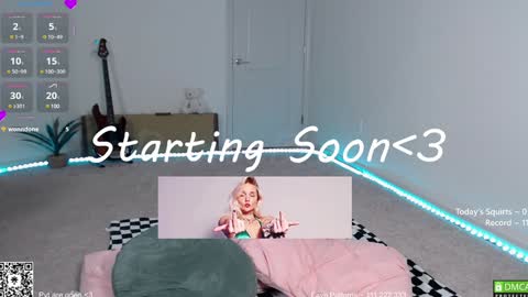Snapshot of petitebrat chatting on 01/28/25, 02:43 PiperAvery online show from 01/28/25, 02:43