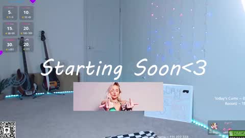 Snapshot of petitebrat chatting on 02/17/25, 09:19 PiperAvery online show from 02/17/25, 09:19