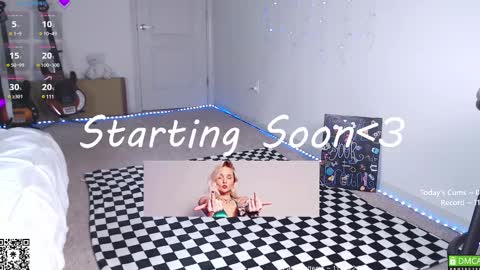 Snapshot of petitebrat chatting on 03/06/25, 09:31 PiperAvery online show from 03/06/25, 09:31