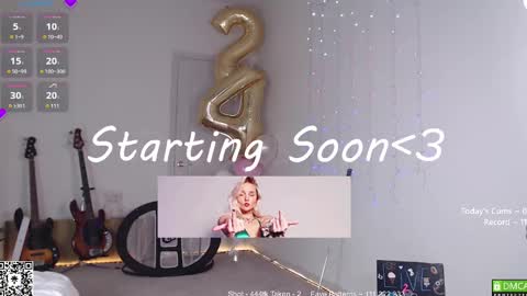 Snapshot of petitebrat chatting on 03/08/25, 07:53 PiperAvery online show from 03/08/25, 07:53