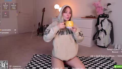 PiperAvery online show from 05/06/26, 01:16