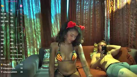 Snapshot of petitebubblegum chatting on 02/06/26, 07:02 Caramel princesa online show from 02/06/26, 07:02