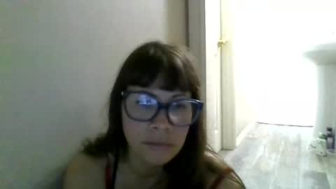 Snapshot of petitedoll30 chatting on 06/18/26, 01:06 Petitedoll30 online show from 06/18/26, 01:06