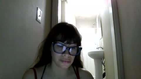 Snapshot of petitedoll30 chatting on 07/15/26, 12:05 Petitedoll30 online show from 07/15/26, 12:05