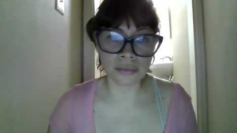 Snapshot of petitedoll30 chatting on 07/16/26, 08:37 Petitedoll30 online show from 07/16/26, 08:37