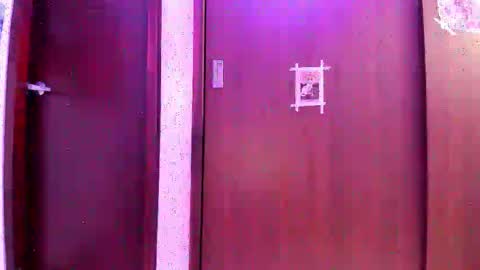 Lunna online show from 10/18/25, 11:05