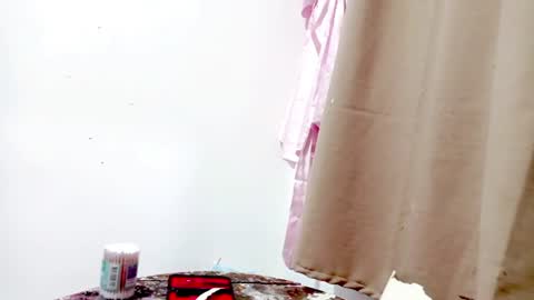danna online show from 07/27/26, 02:07
