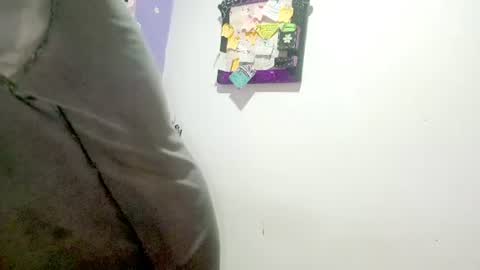 danna online show from 08/03/26, 04:44