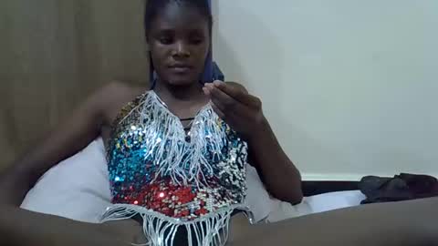 petiteslim2 online show from 04/06/26, 04:19