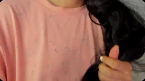 Snapshot of petitgirl_ chatting on 02/20/25, 01:03  J A S S  online show from 02/20/25, 01:03