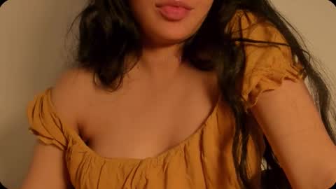 Snapshot of petitgirl_ chatting on 09/18/25, 04:53  J A S S  online show from 09/18/25, 04:53