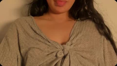 Snapshot of petitgirl_ chatting on 09/20/25, 09:05  J A S S  online show from 09/20/25, 09:05