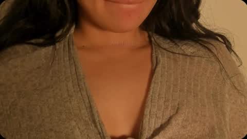 Snapshot of petitgirl_ chatting on 09/21/25, 11:39  J A S S  online show from 09/21/25, 11:39